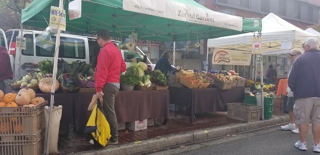 The Broadway Farmers Market
